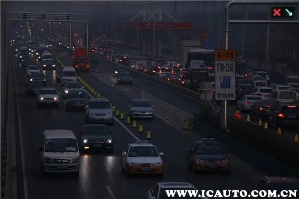 潮汐车道什么意思