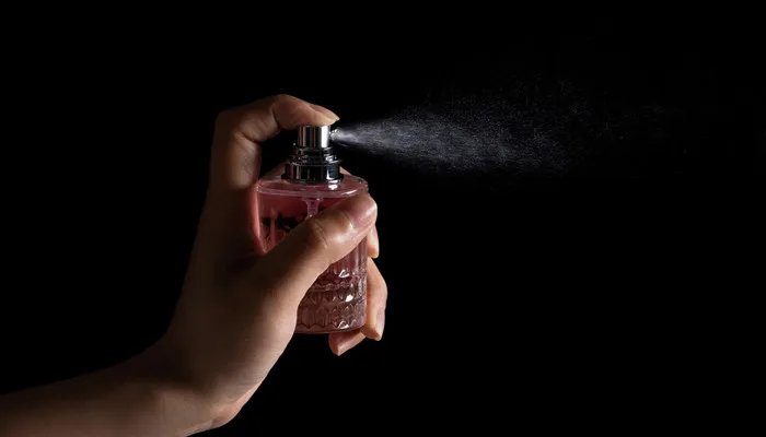 香水的保质期多久 香水的正确用法怎么用