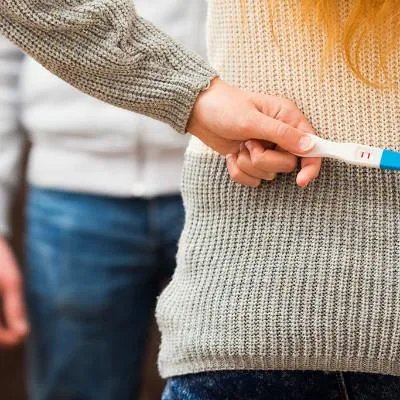 怀孕38天有褐色分泌物怎么回事