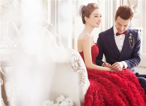 合肥婚纱摄影价格如何  合肥拍摄婚纱照价格一览