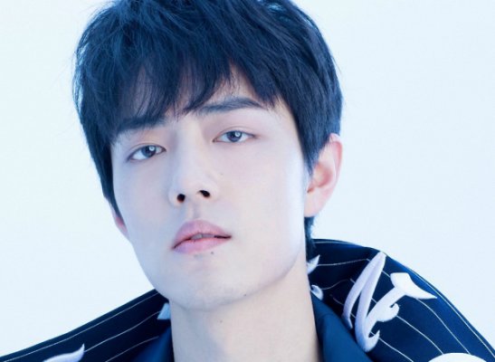 肖战最近这几年为什么这么火，是为什么火起来的？