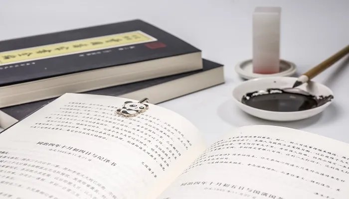 牡丹亭游园作者 牡丹亭游园作者是谁