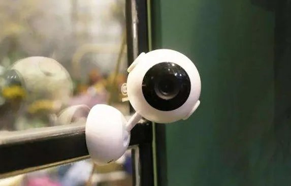 家里怎么安装监控摄像头