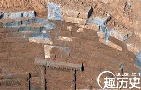 400年明代古墓开挖 百年女尸竟然光鲜如活人