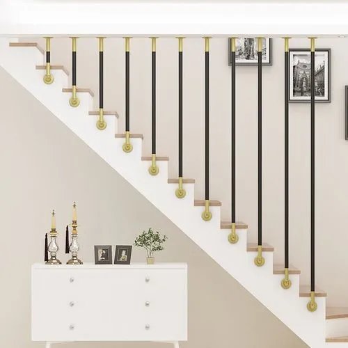 楼梯扶手一米几个立柱