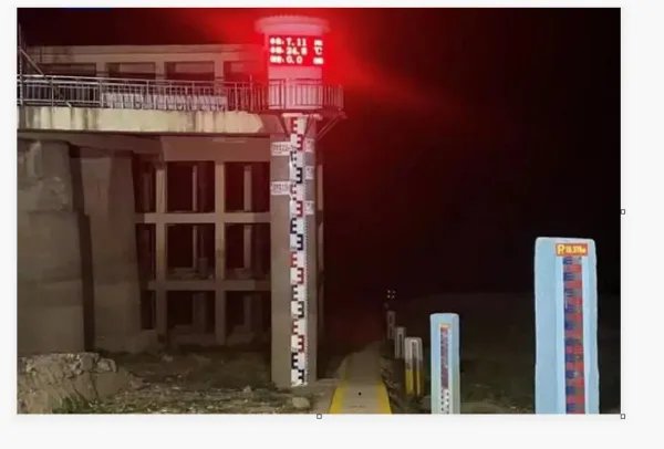 鄱阳湖水位下降是怎么回事？