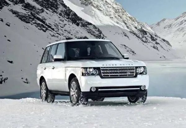 路虎揽胜报价是多少？目前值得入手么？