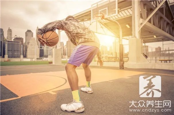 怎么练习弹跳力？