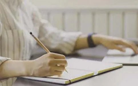 相约星期二英文读后感