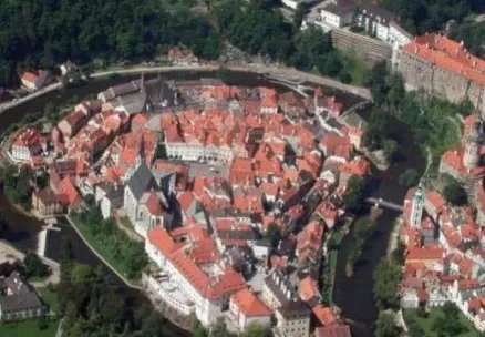 乌兰巴托的原名叫什么？乌兰巴托为什么想中国化？