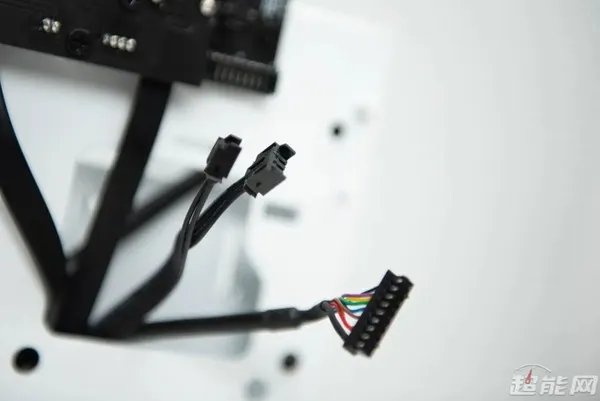 酷冷至尊机箱推荐