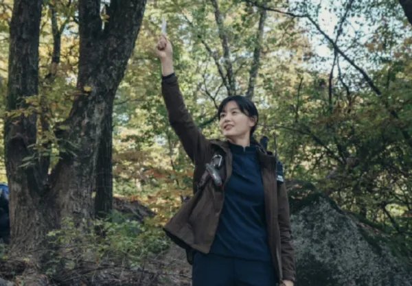 全智贤新剧《智异山》发布预告片，她在剧中饰演的是什么角色？