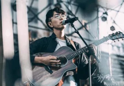 理想三旬讲的什么：你看懂了这个故事吗