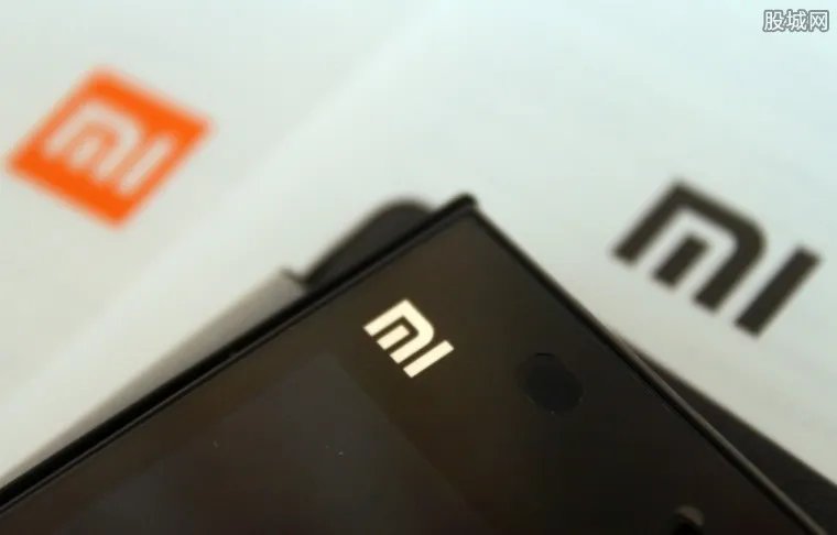 小米香榭丽舍开业 米粉凌晨三点开始排队