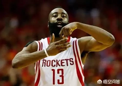 哈登“死亡后撤”晃飞韦斯利约翰逊3米远，王之蔑视对手5秒后三分命中，什么水平？