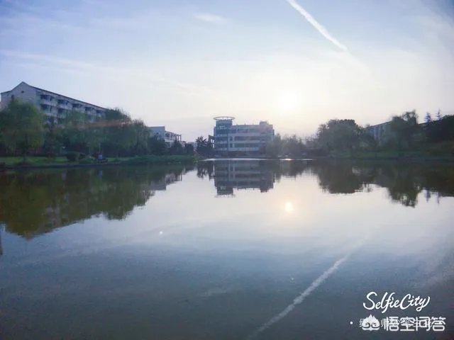 合肥师范学院和安师大学相比哪个更好？