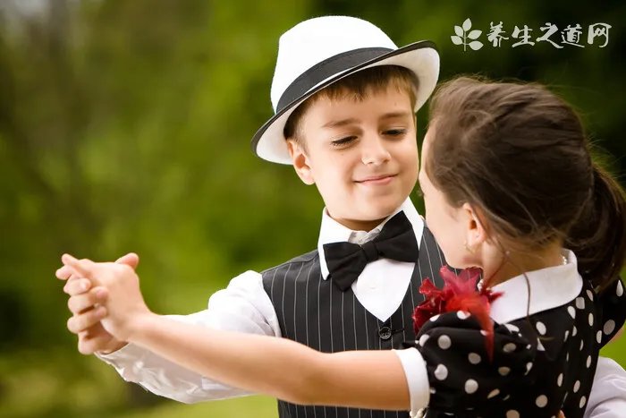 秋冬粉饼什么牌子好 4款秋冬养肤粉饼推荐