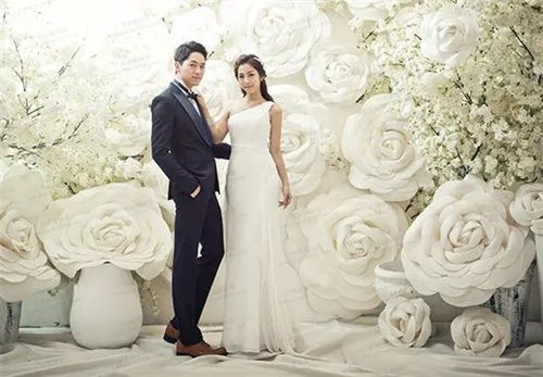 韩国婚纱摄影工作室比国内好吗 去韩国拍婚纱照要多少钱