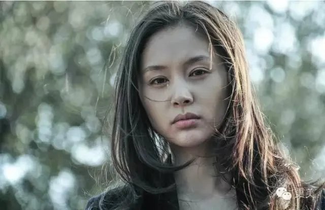 八年前唐嫣居然给王子文演配角,为什么唐嫣却红了这么久了王子文才开始红?