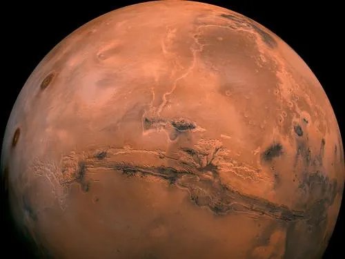 天问一号完成第一次轨道中途修正，大家都期待它到达火星吗？