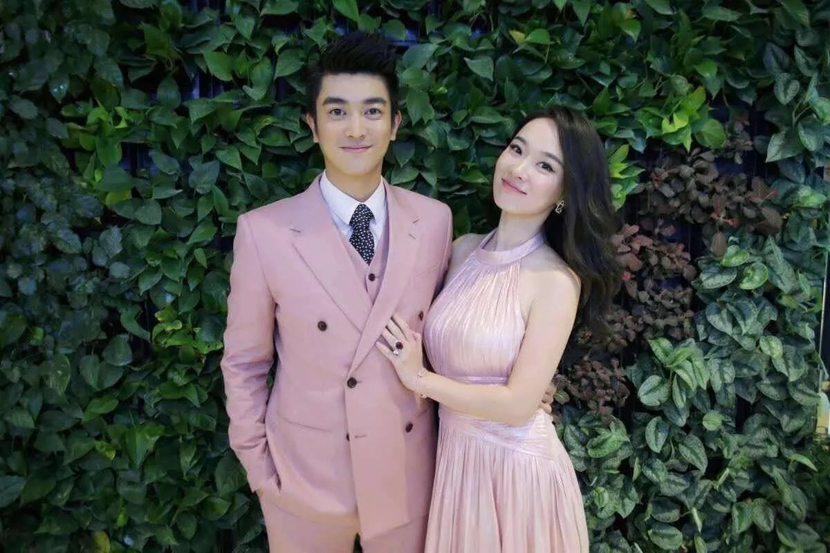 杜江是如何为霍思燕庆生的？