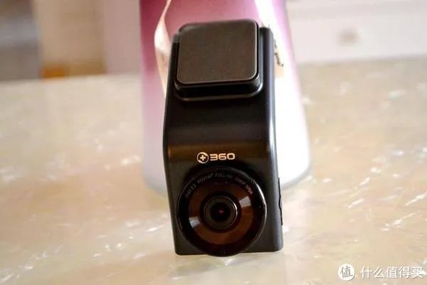 车载记录仪对比测评