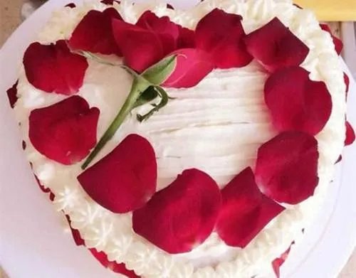 结婚5周年简短感言怎么说 结婚5周年送老婆什么礼物好