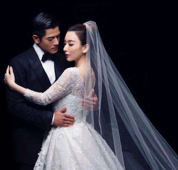 郭富城老婆方媛资料图片简介 郭富城比方媛大几岁怎么认识的