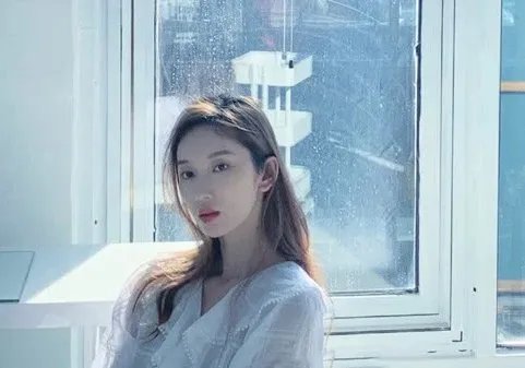 刘令姿身高排名