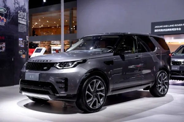 路虎揽胜报价是多少？目前值得入手么？