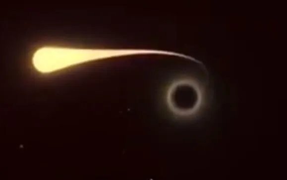 黑洞撕裂恒星瞬间 恒星濒死时发出闪光十分震撼