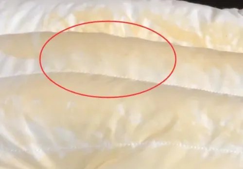 白色枕套发黄怎么洗白