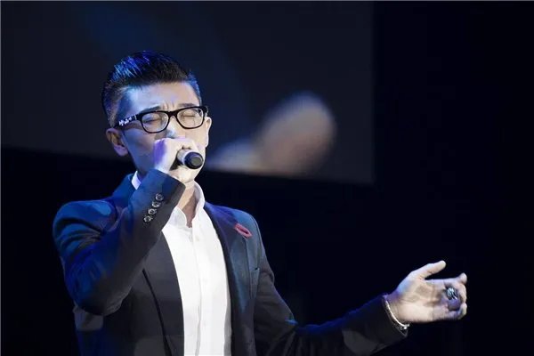 你觉得《中国好声音》的十大金曲会是哪些？