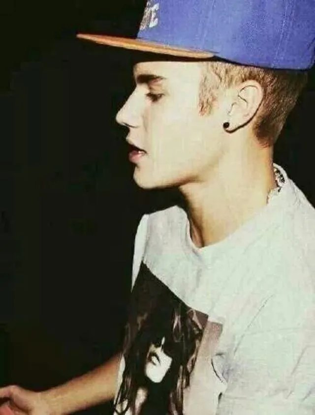 大家有没有自己觉得贾斯汀比伯最好看的照片？