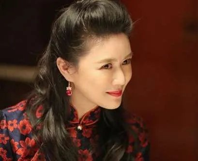 《正阳门下小女人》有多少集？演员表一览