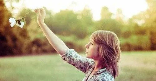 陷入一段感情走不出来怎么办 为什么从一段感情里走不出来