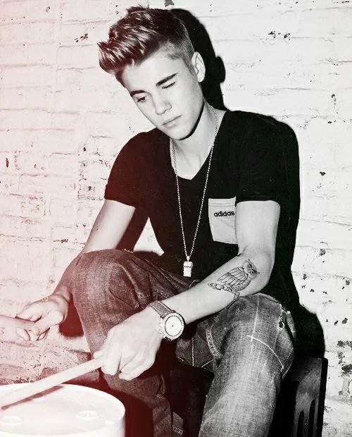 大家有没有自己觉得贾斯汀比伯最好看的照片？