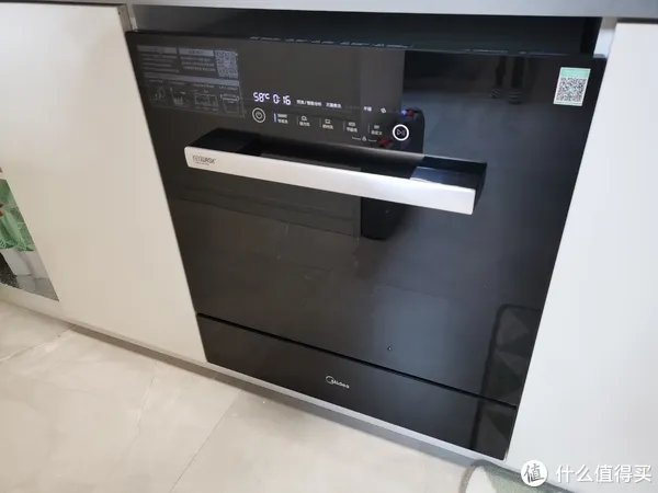 洗碗机e4报错，我是如何准确分析故障原因，一次维修搞定的