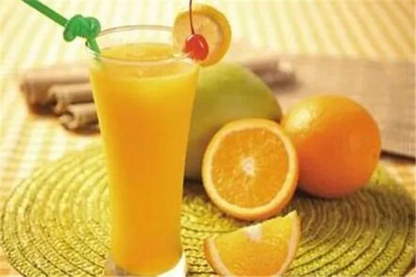 美作的茶饮品加盟店一般需要多少钱