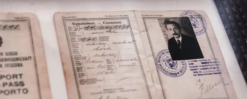 爱因斯坦的发明有哪些 爱因斯坦的发明有哪些东西