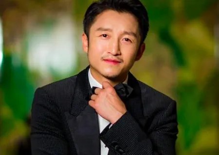 邹市明手把手教上海武警新兵拳击，他都获得过哪些奖项？