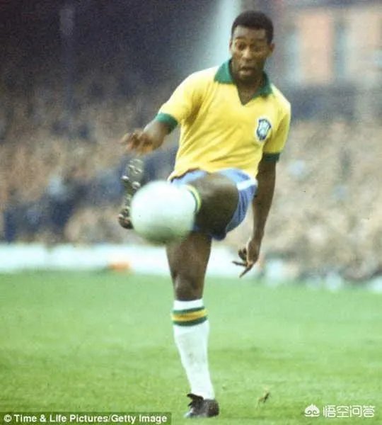 梅西的600球和贝利的1000球，谁更难？梅西是历史上进攻最强的足球运动员吗？