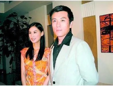 黄圣依二胎产子是怎么回事？