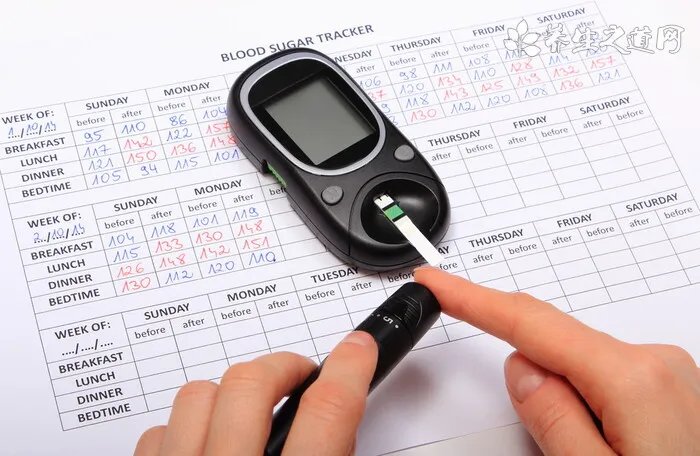 浅谈阴阳五行理论对中医发展的利与弊