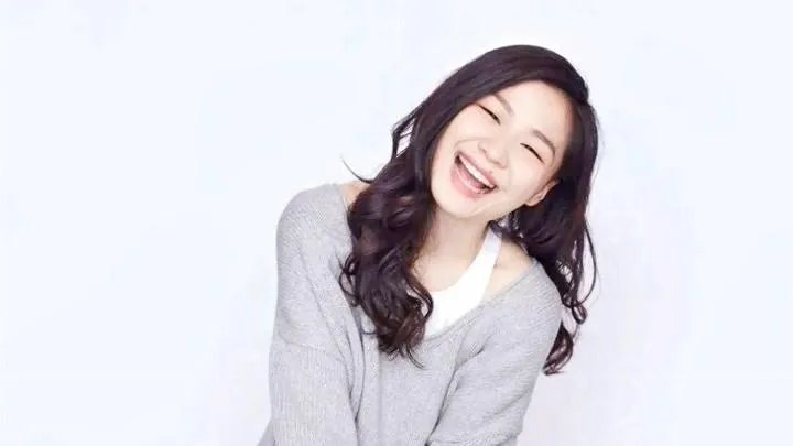 撒贝宁催婚李佳琦金靖,李佳琦金靖真的有CP感吗?