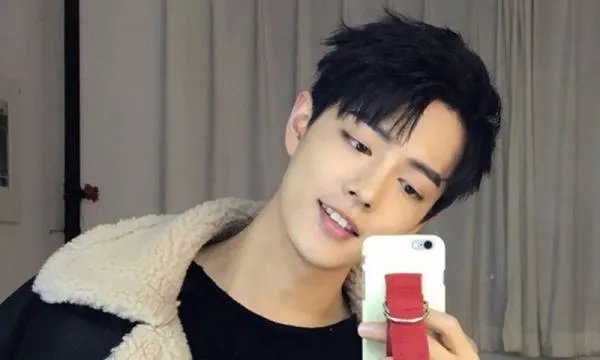 恋爱等于失业是什么梗？肖战为什么说恋爱等于失业？