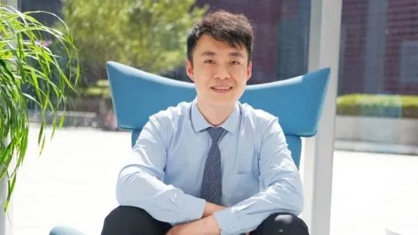 陶勇受伤近8月左手未恢复触觉