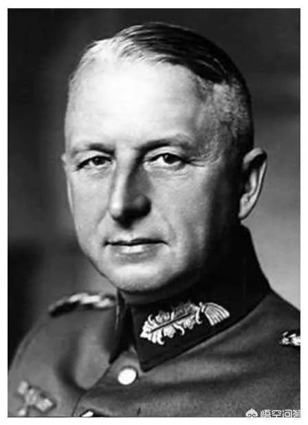 克里米亚战役可以称得上是曼施坦因的神操作，那到底“神”在哪里？