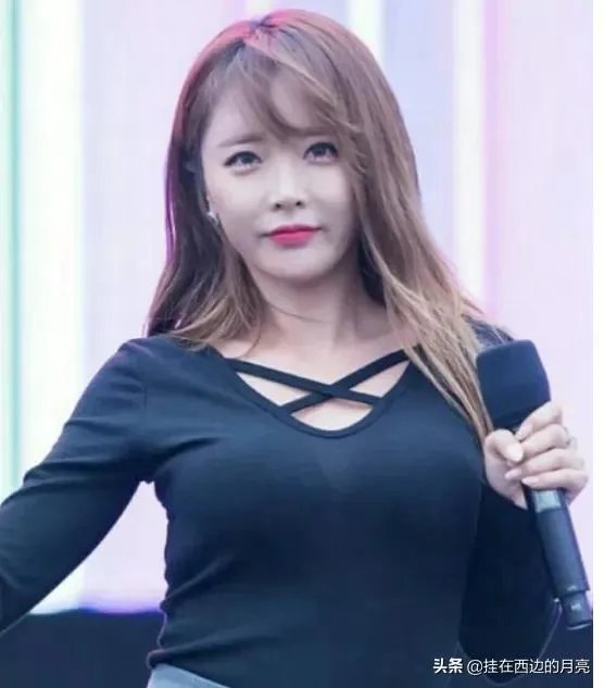 洪真英为什么在我国那么火？