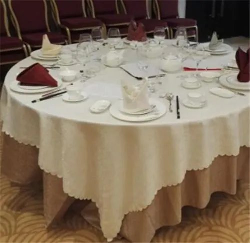 餐桌布什么颜色好？今年流行这几款 时尚又实用